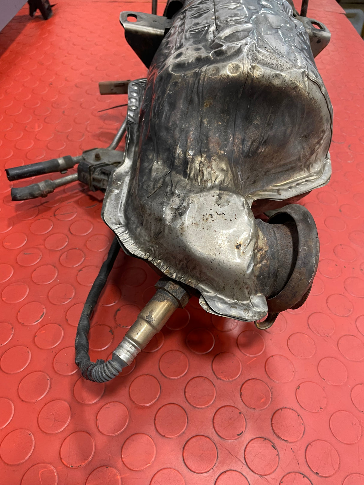 Citroen Berlingo/Peugeot Partner CATALYTIC CONVERTER DPF 1.6 2012-2016 (2*6 Pins) P/N 1005142X - 4 / 1005143X