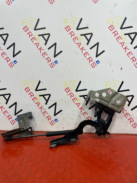 Renault Trafic III  FRONT LEFT BONNET HINGE PASSENGER SIDE N/S  (2017-2023)  P/N 654010249R