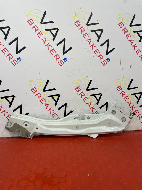 Citroen Dispatch/ Peugeot Expert/ Toyota Proace D/S SLAM PANEL BRACKET 2008-2016 P/N 993410