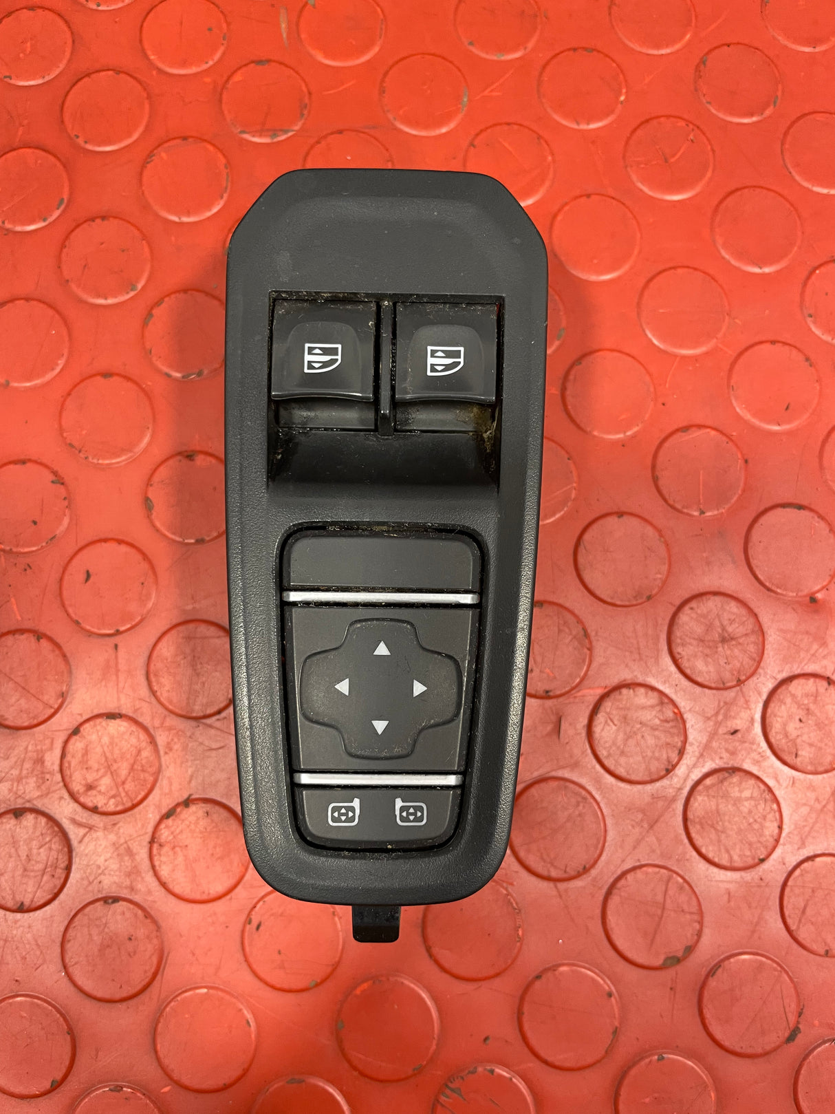 Renault Trafic WINDOW SWITCH / MIRROR CONTROL 2022 (12X7 Pins) P/N 809617863R