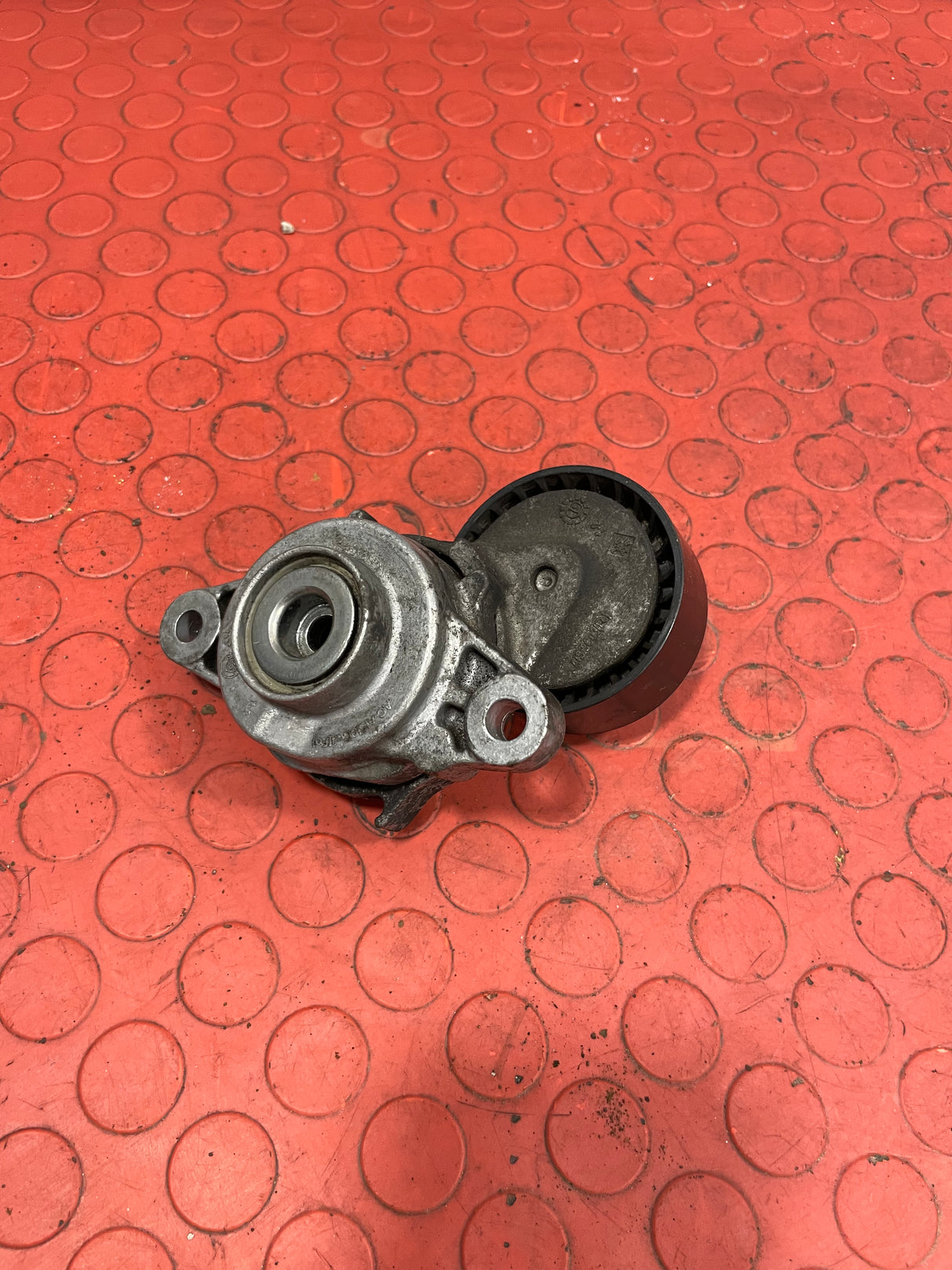 Citroen Relay/Peugeot Boxer/Fiat Ducato AUXILIARY BELT TENSIONER 2.0 2008-2019 P/N 9826368080