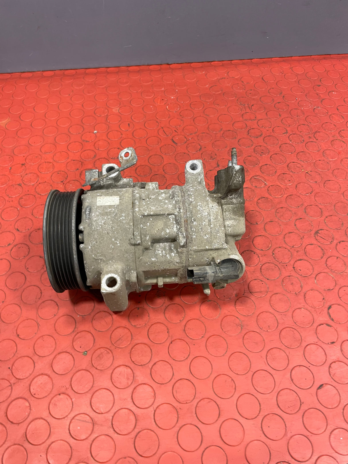Citroen Berlingo/Peugeot Partner AIR CONDITIONING PUMP (2Pin) 2008-2016 P/N 9802875780 - 2
