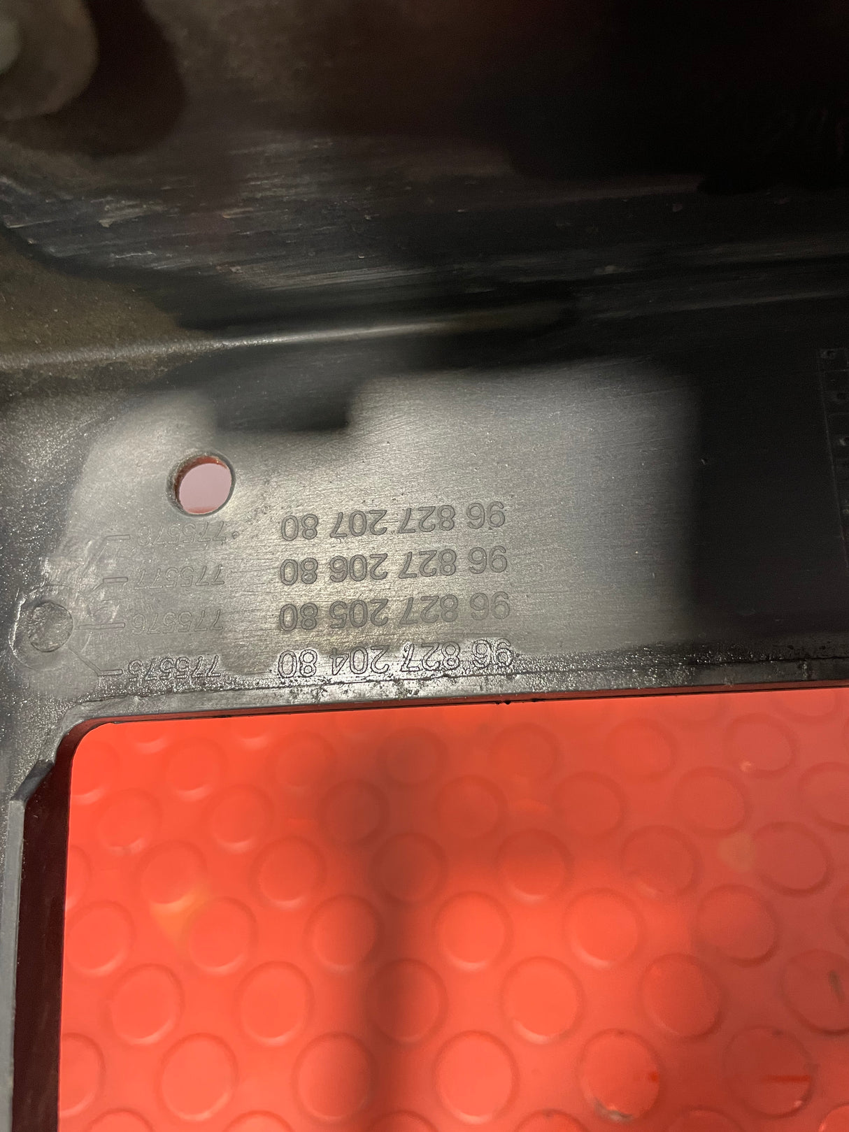 Citroen Berlingo/Peugeot Partner RADIATOR ASSEMBLY W/ FRAME (Minor Crack in the Frame) 1.6  2008-2016 P/N 9682720480