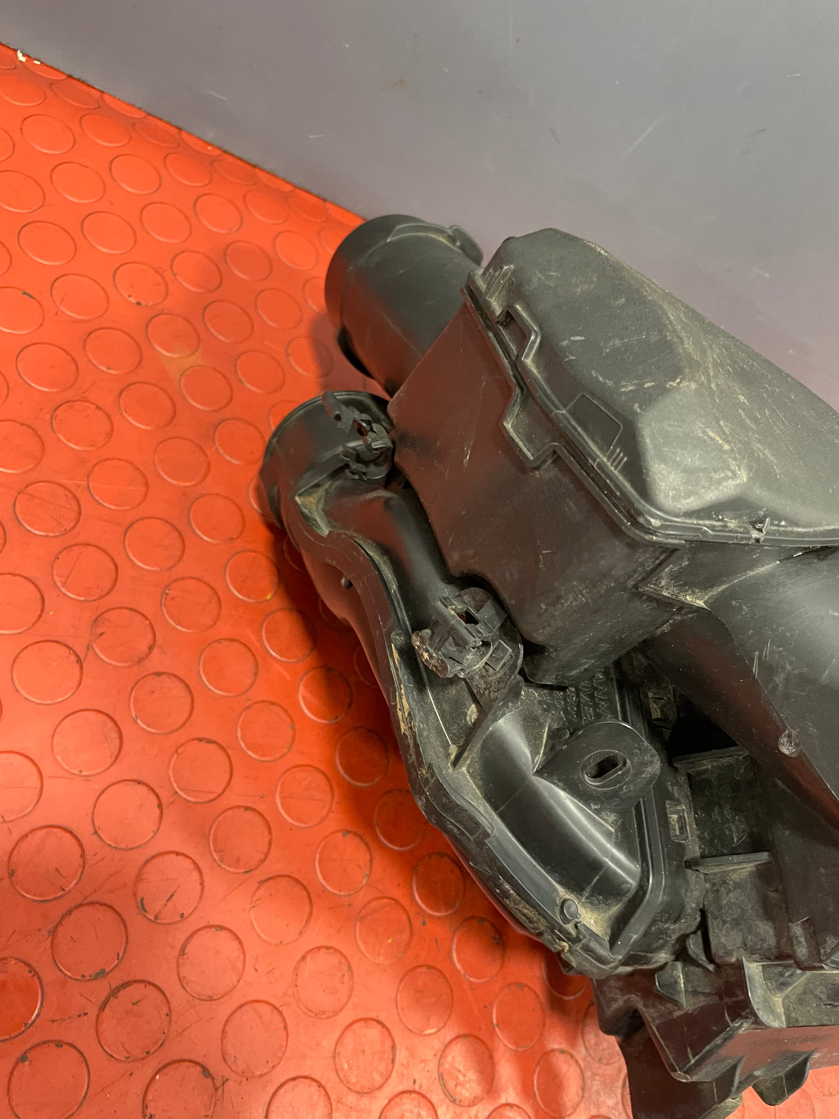 Citroen Berlingo/Peugeot Partner/Vauxhall Combo/Toyota Proace City AIRBOX w/ AIR FILTER (w/o Maf Sensor) 2019-2024 1.5/1.6 P/N 9828002080 - 5