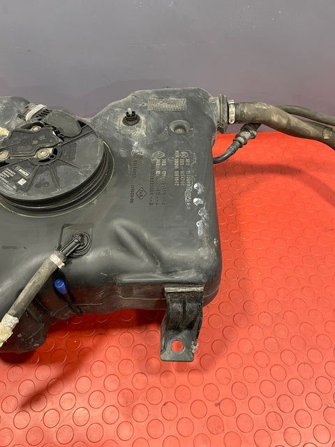 Vauxhall Vivaro/Renault Trafic/Nissan NV300 ADBLUE TANK w/ FILLER HOSE 1.6 2014-2019 P/N 172A21178R