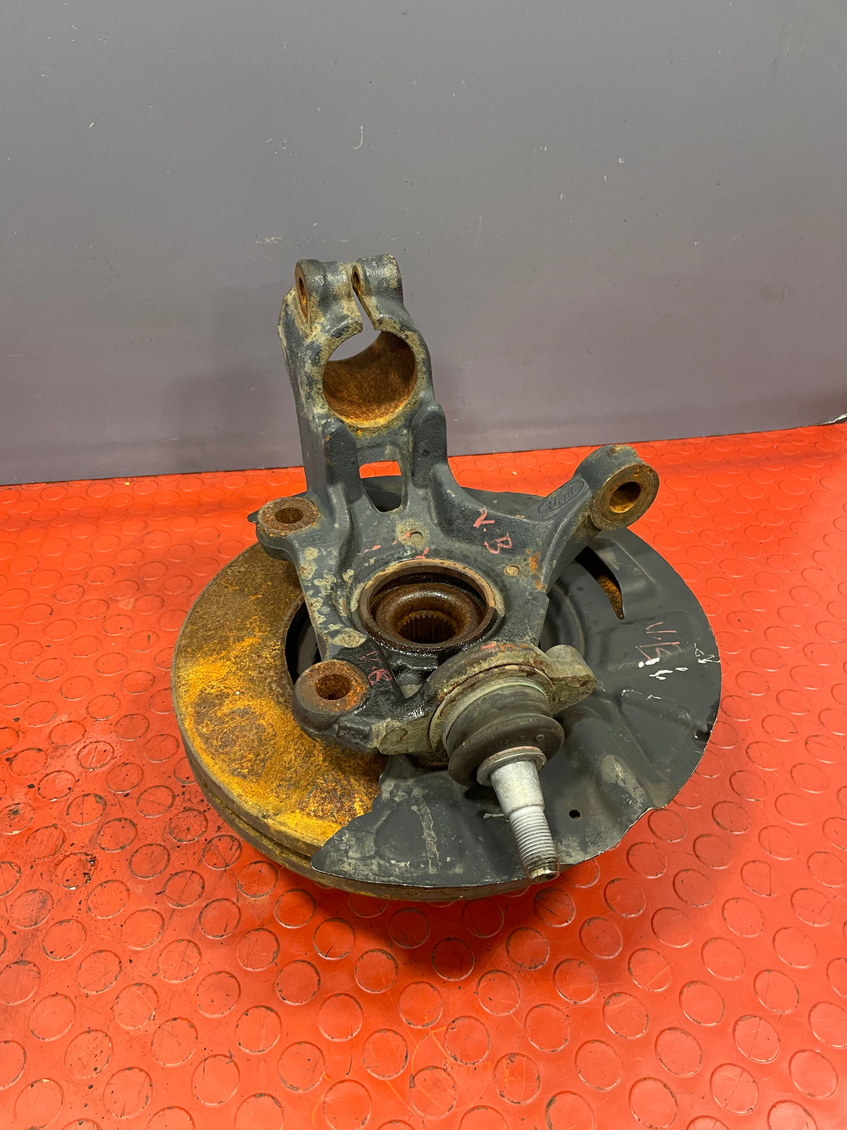 Ford Transit Custom FRONT WHEEL HUB AND ROTOR DISC Driver's Side 2016-2023 R/N BK211125GA / 3K185AA