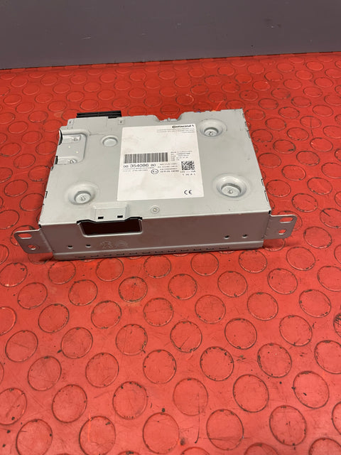 Citroen Dispatch/Peugeot Expert/Toyota Proace/Vauxhall Vivaro RADIO STEREO UNIT 2016-2024 P/N 9835408680