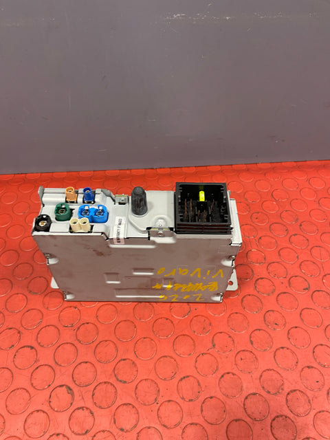 Citroen Dispatch/Peugeot Expert/Toyota Proace/Vauxhall Vivaro RADIO STEREO UNIT 2016-2024 P/N 9835408680