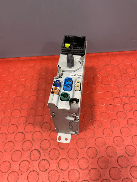 Citroen Dispatch/Peugeot Expert/Toyota Proace/Vauxhall Vivaro RADIO STEREO UNIT 2016-2024 P/N 9835408680