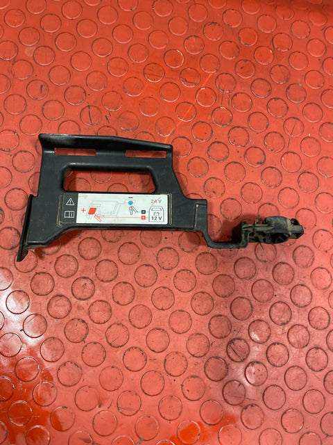 Citroen Berlingo/Peugeot Partner/Vauxhall Combo/Toyota Proace City ECU BRACKET 2019-2024 P/N 9808674780