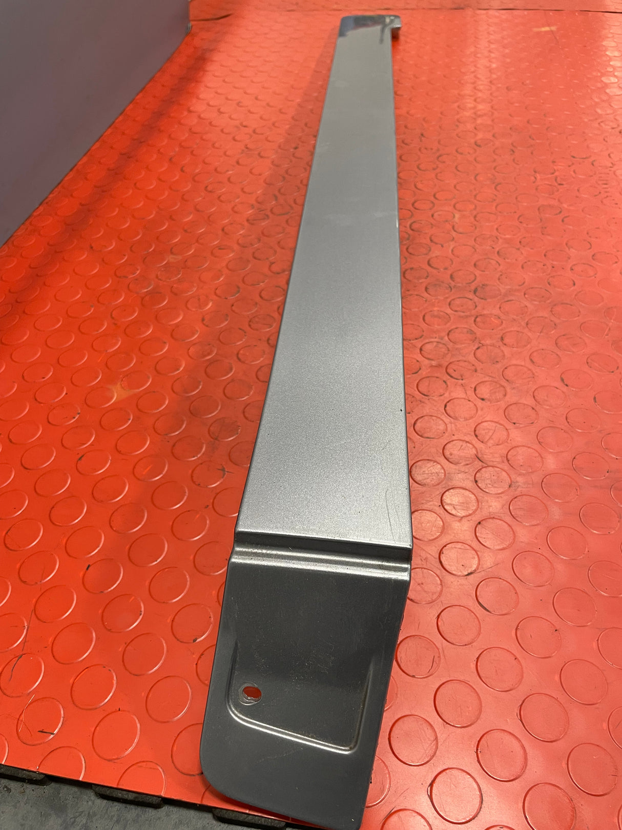 Vauxhall Vivaro/Citroen Dispatch/Peugeot Expert/Toyota Proace/Fiat Scudo DOOR RUNNER MOULDING COVER Passenger's Side (GREY) 2016-2024 P/N 9808384380