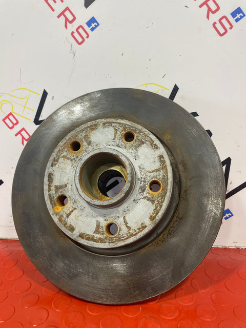 Renault Trafic  REAR WHEEL HUB DRIVERS SIDE RIGHT O/S  P/N  432022742R