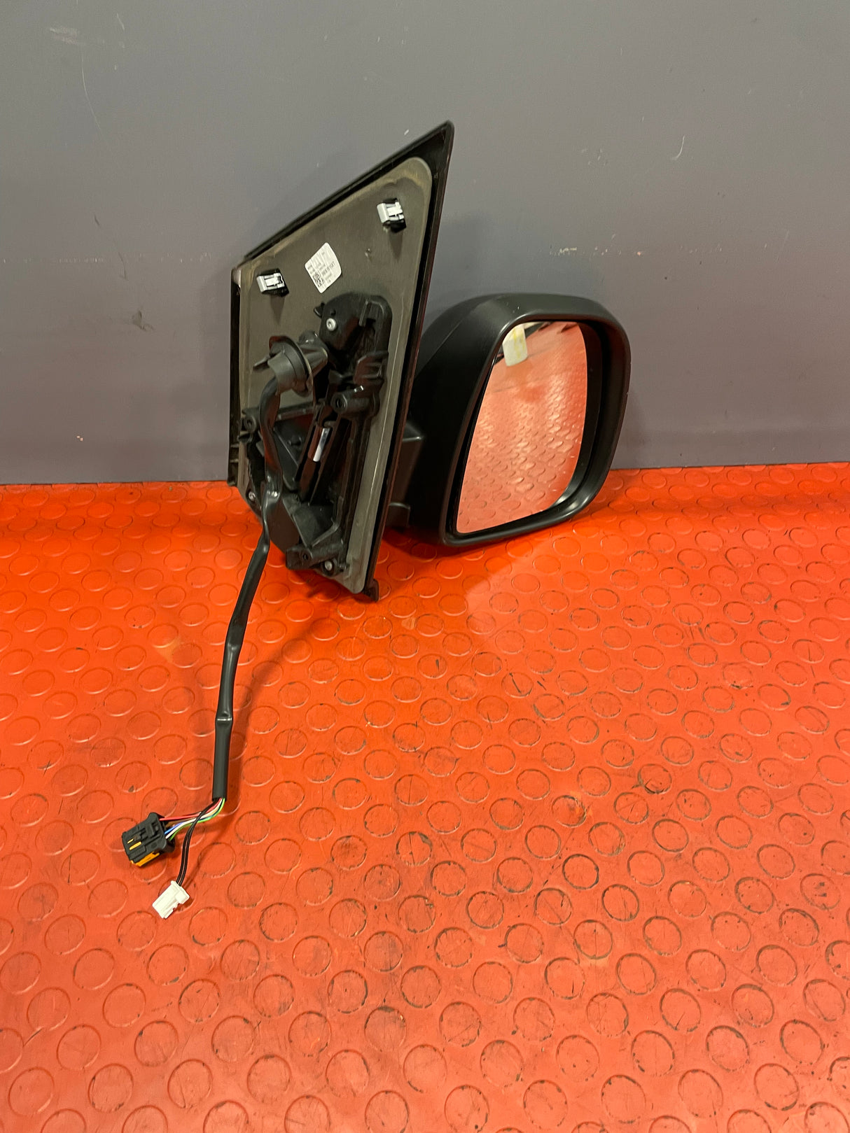 Vauxhall Vivaro/Citroen Dispatch/Peugeot Expert/Totoya Proace/Fiat Scudo ELECTRIC WING MIRROR (Black) Driver's Side 2016-2024 P/N 98087016XT