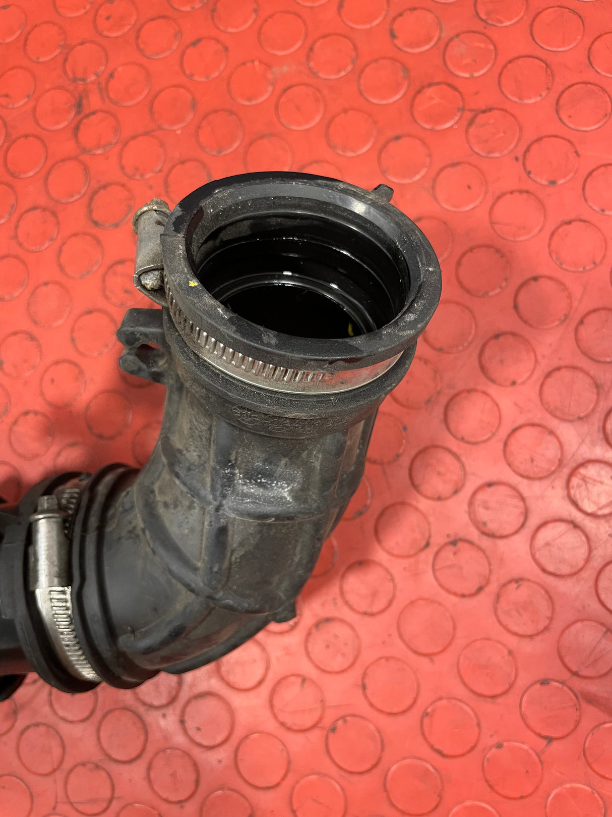 Ford Transit MK8 INDUCTION PIPE WITH AIR FLOW METER 2.0 FWD 2015-2020 P/N GK219F805AA/GK219F805AC