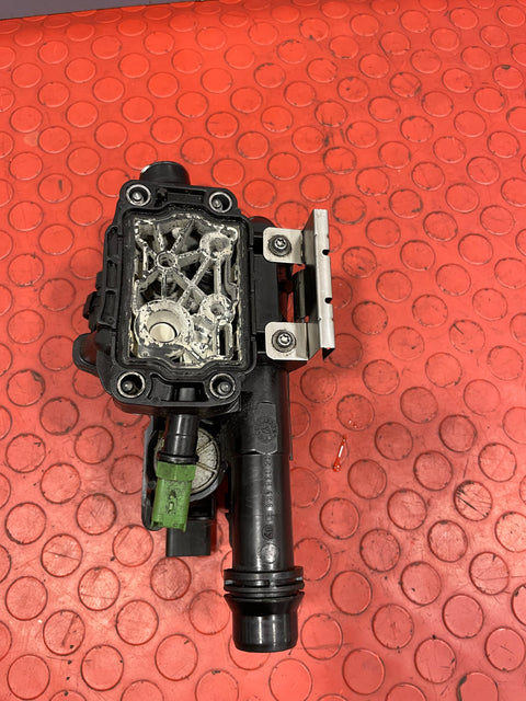 Vauxhall Vivaro/Peugeot Expert/Citroen Berlingo/Dispatch/Toyota Proace/Fiat Scudo THERMOSTAT HOUSING 1.6 BlueHDi 8V  2016-2024  P/N 9803549480