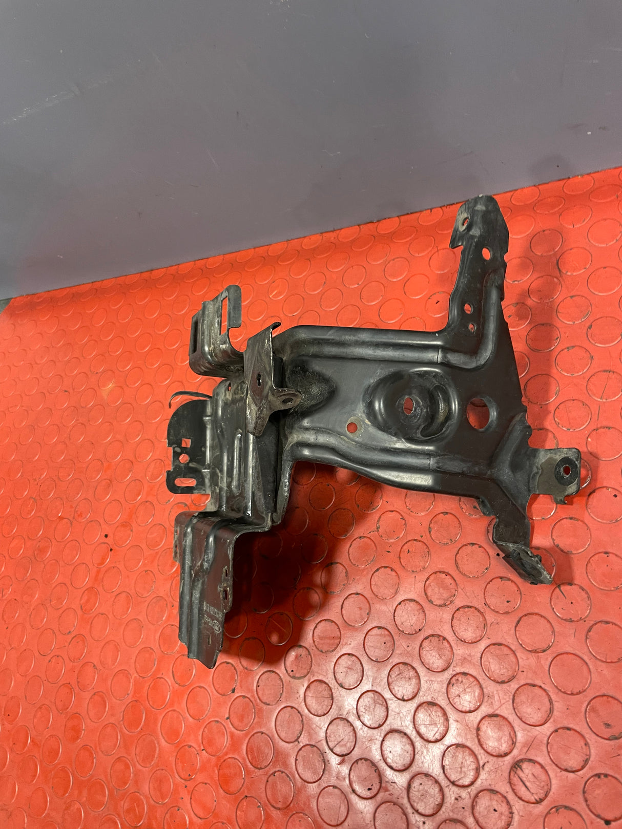 Ford Transit ABS PUMP BRACKET 2013-2018  P/N BK21V020C74BB