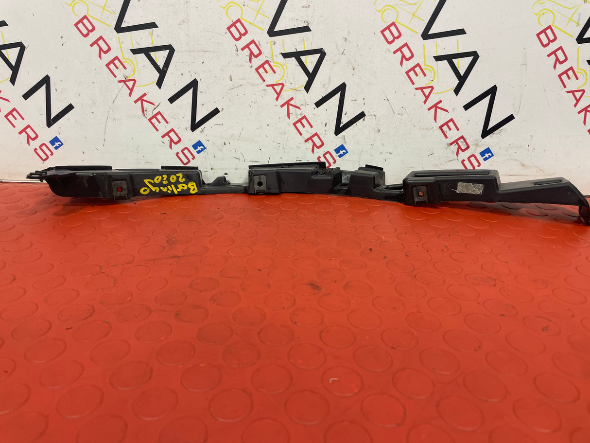 Citroen Berlingo Peugeot Partner Toyota Proace City Vauxhall Combo DRIVERS SIDE FRONT BUMPER CARRIER 2019-2024  P/N 9816768780