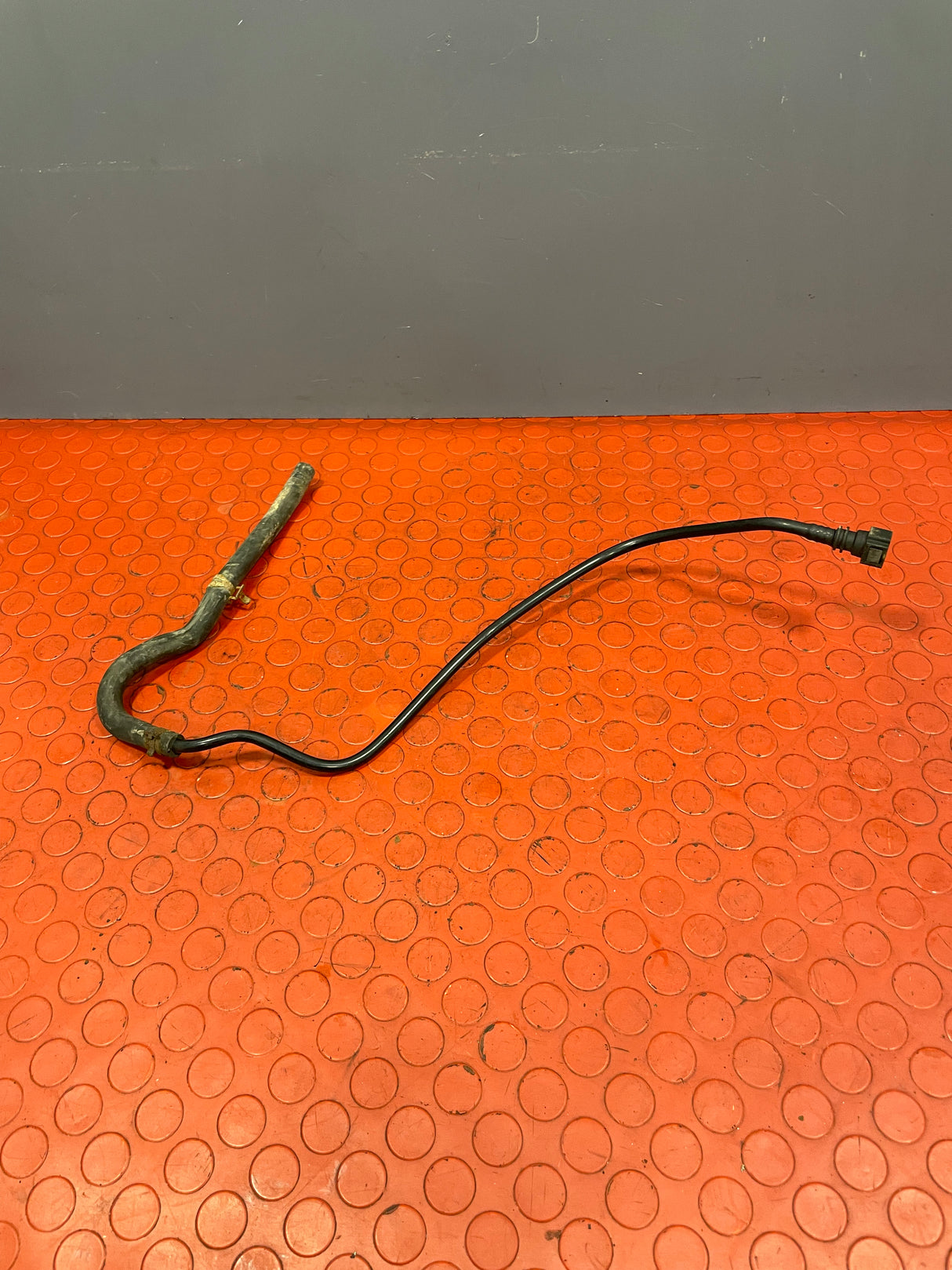 Ford Transit EXPANSION BOTTLE COOLANT HOSE 2.2 2007-2018 P/N CC118K012BB / BK218K012BD