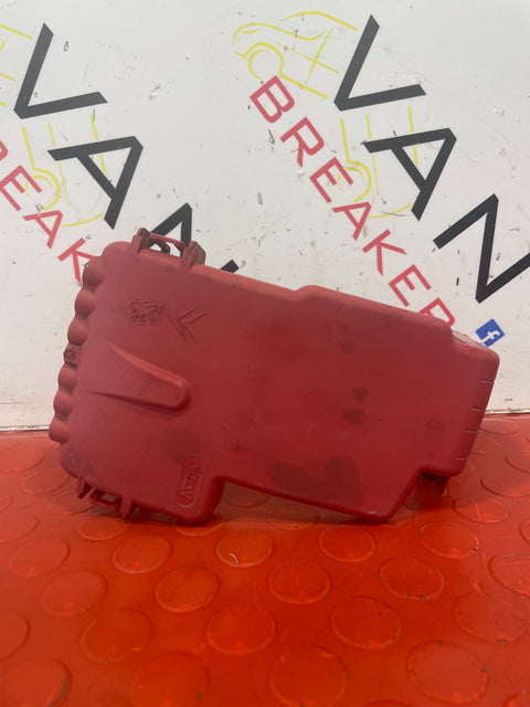 Peugeot Partner/Citroen Berlingo RED BATTERY TERMINAL COVER  2008-2018 P/N 9662286280