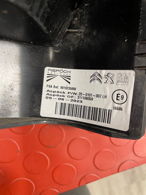 Citroen Berlingo/Peugeot Partner/Vauxhall Combo/Toyota Proace City TAILLIGHT ASSEMBLY Passenger's Side 2019-2024 P/N 9819235880 - 5