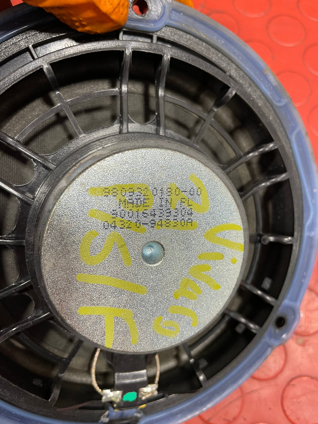 Citroen Dispatch/Peugeot Expert/Vauxhall Vivaro/Toyota Proace/Fiat Scudo FRONT DOOR SPEAKER Passenger's Side Front P/N 9809320180