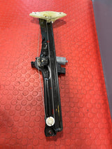 Vauxhall Vivaro/Citroen Dispatch/Peugeot Expert/Toyota Proace WINDOW REGULATOR FRONT PASSENGER'S SIDE  (6 Pin) 2021 P/N 9829503680 - 1
