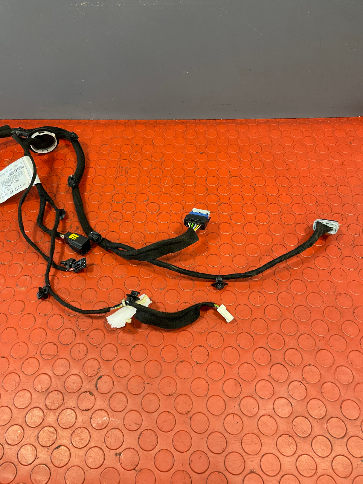 Citroen Dispatch/ Peugeot Expert/Vauxhall Vivaro/Toyota Proace/Fiat Scudo DOOR WIRING LOOM/DOOR HARNESS Front Passenger's Side 2016-2024 P/N 9824873280