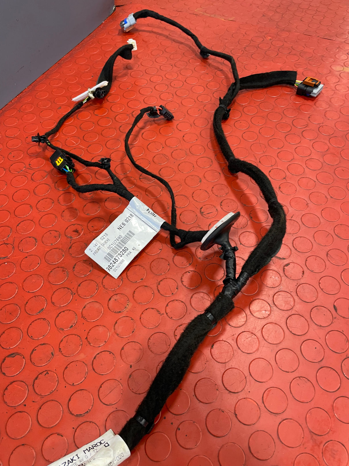 Citroen Dispatch/ Peugeot Expert/Vauxhall Vivaro/Toyota Proace/Fiat Scudo DOOR WIRING LOOM/DOOR HARNESS Front Passenger's Side 2016-2024 P/N 9824873280