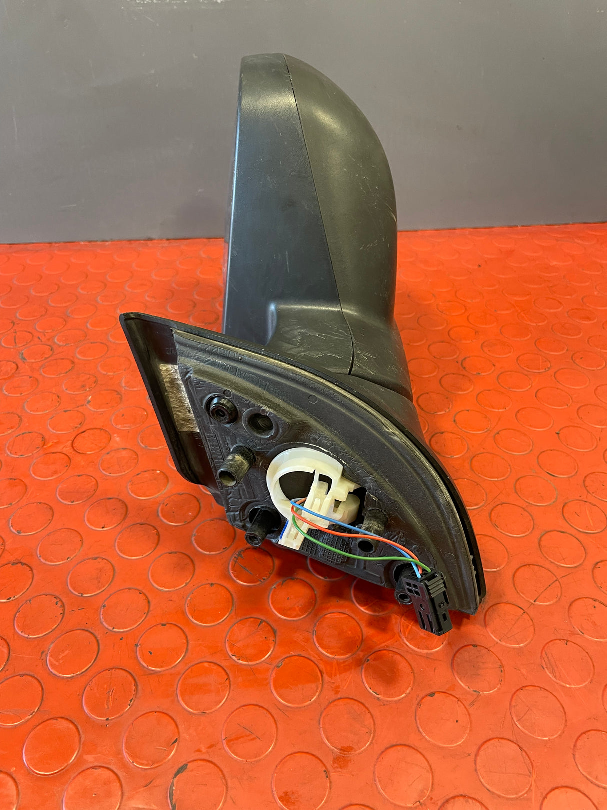 Citroen Berlingo/Peugeot Partner PASSANGER SIDE WING MIRROR (DAMAGED) 2013-2018 P/N9680557880