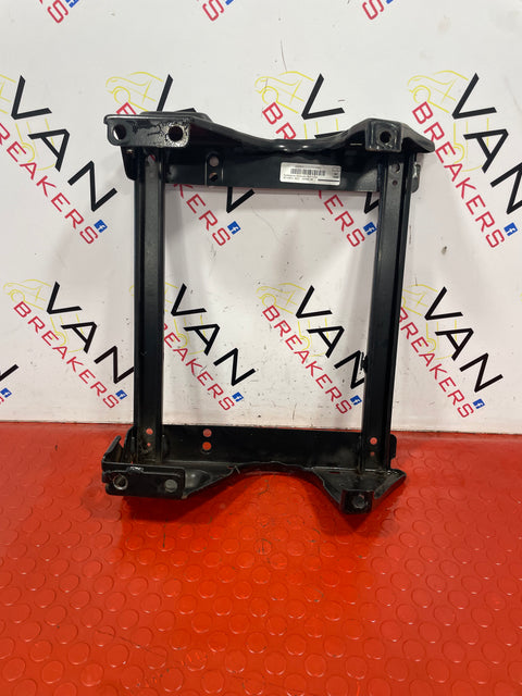 Citroen Dispatch/ Peugeot expert/ Toyota Proace/ Vauxhall Vivaro DRIVERS SEAT BASE P/N 5234900