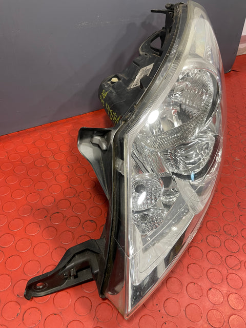 Citroen Dispatch/Peugeot Expert/Toyota Proace HEADLIGHT Passenger's Side N/S 2008-2018 P/N 89902607 - 1