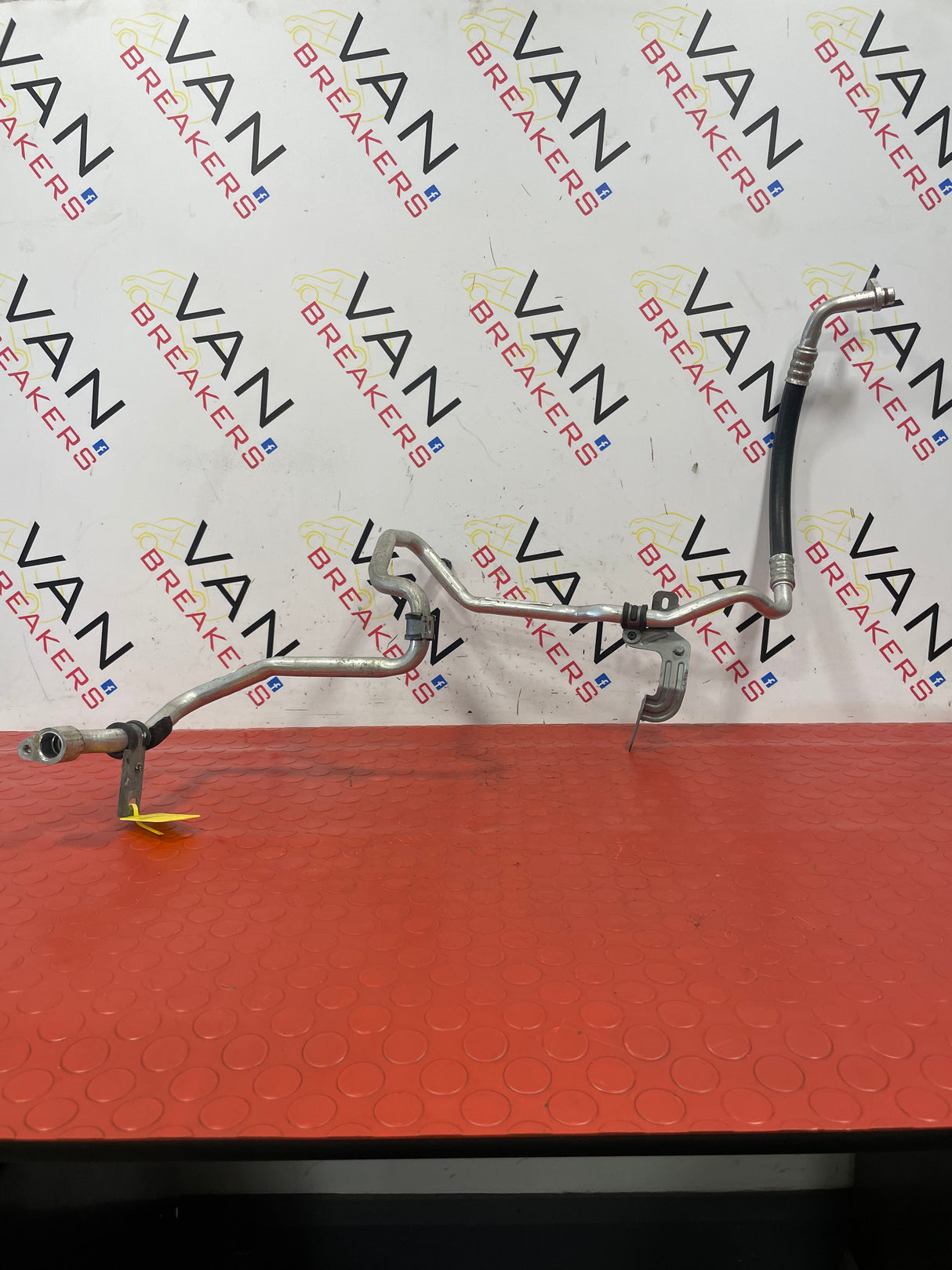 Vauxhall Vivaro  AIR CONDITIONING PIPE  2015-2019 1.6D  P/N 924804190R