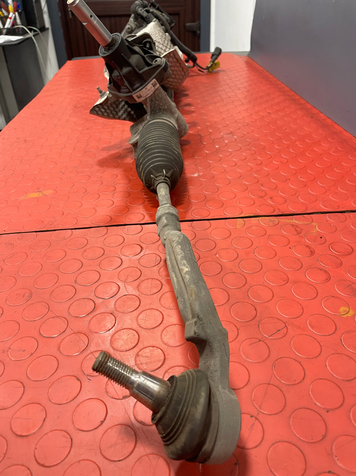 Citroen Berlingo/Peugeot Partner/Vauxhall Combo/Toyota Proace City COMPLETE POWER STEERING RACK 1.5 2019-2024 P/N 9824390580 - 2 / 6820000302