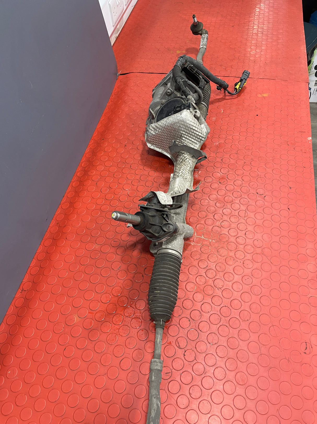 Citroen Berlingo/Peugeot Partner/Vauxhall Combo/Toyota Proace City COMPLETE POWER STEERING RACK 1.5 2019-2024 P/N 9824390580 - 2 / 6820000302