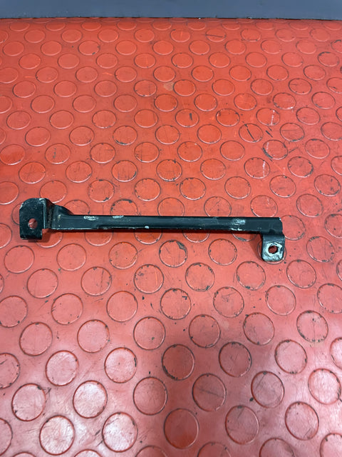 Vauxhall Vivaro/Citroen Dispatch/Peugeot Expert/Toyota Proace/Fiat Scudo BATTERY HOLDER BRACKET 1.5 2016-2024 P/N 98049597