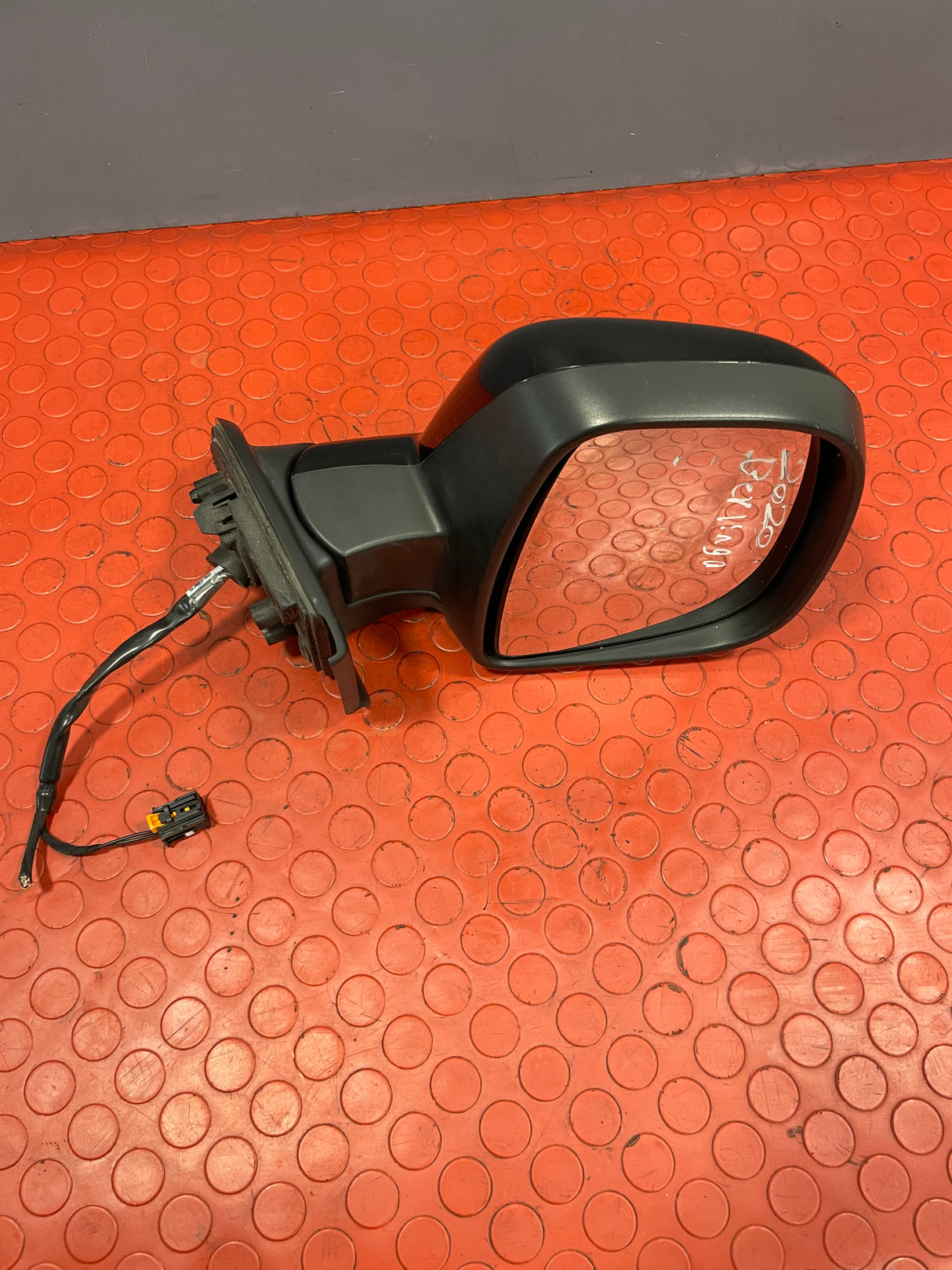 Peugeot Partner/Citroen Berlingo/Vauxhall Combo/Toyota Proace City WING MIRROR Driver's Side (Damage Socket / Gloss Black) 2019-2024 P/N 98526836XT - 1 / 51967K01