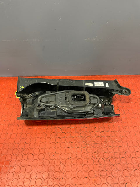 Citroen Berlingo/Peugeot Partner TAILLIGHT (Damage Lower Mounting Point) Passenger's Side 2008-2017 P/N 9680608080 - 1