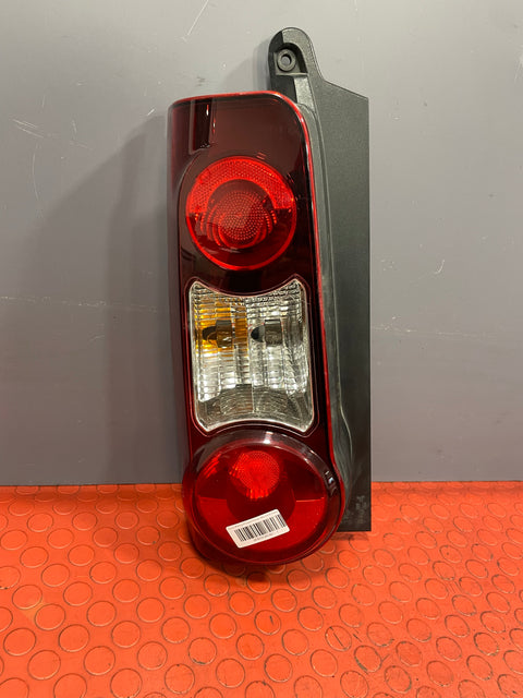 Citroen Berlingo/Peugeot Partner TAILLIGHT (Damage Lower Mounting Point) Passenger's Side 2008-2017 P/N 9680608080 - 1