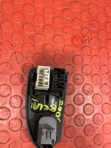 Citroen Relay/Fiat Ducato/Peugeot Boxer WINDOW CONTROL SWITCH Driver's Side 2002-2006 P/N 735335417