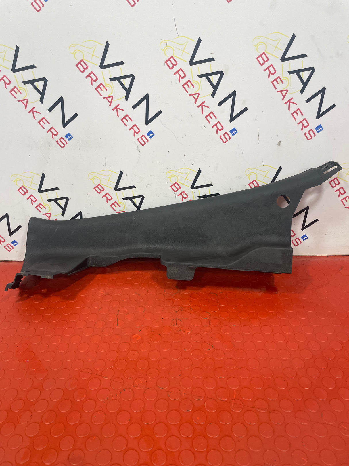 Nissan Navara P/S PILLAR TRIM 2015-2024 P/N 769394KJ2A