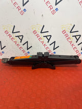 Nissan Navara LIFTING JACK 2015-2024 P/N 995505JL0A