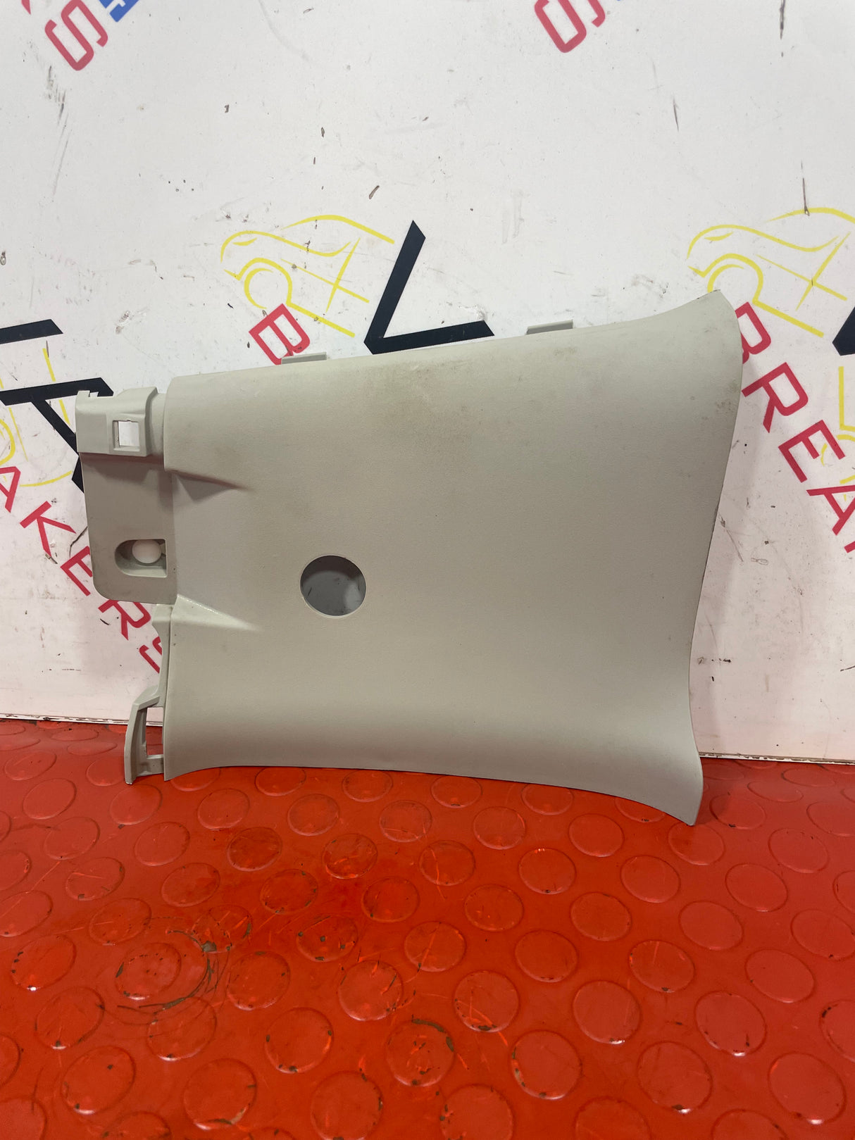 Nissan Navara D/S REAR PILLAR TRIM 2015-2024 P/N 769364KJ2A