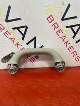 Nissan Navara FRONT ROOF PILLAR GRAB HANDLE 2015-2024 P/N 739424KJ0B