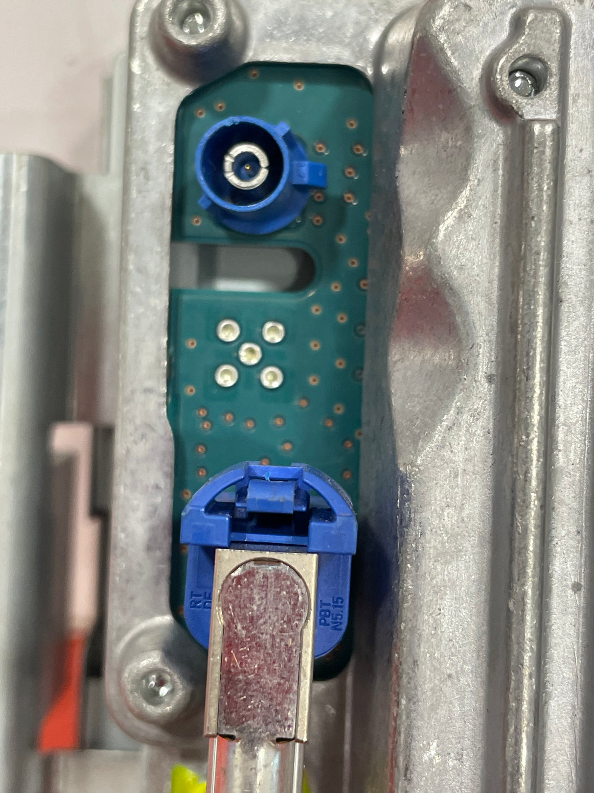 Ford Ranger  GPS NAVIGATION CONTROL UNIT  2022 (SMALL MARK ON SCREEN. SEE PICTURES) RADIO  P/N  MB3T14G370MGC