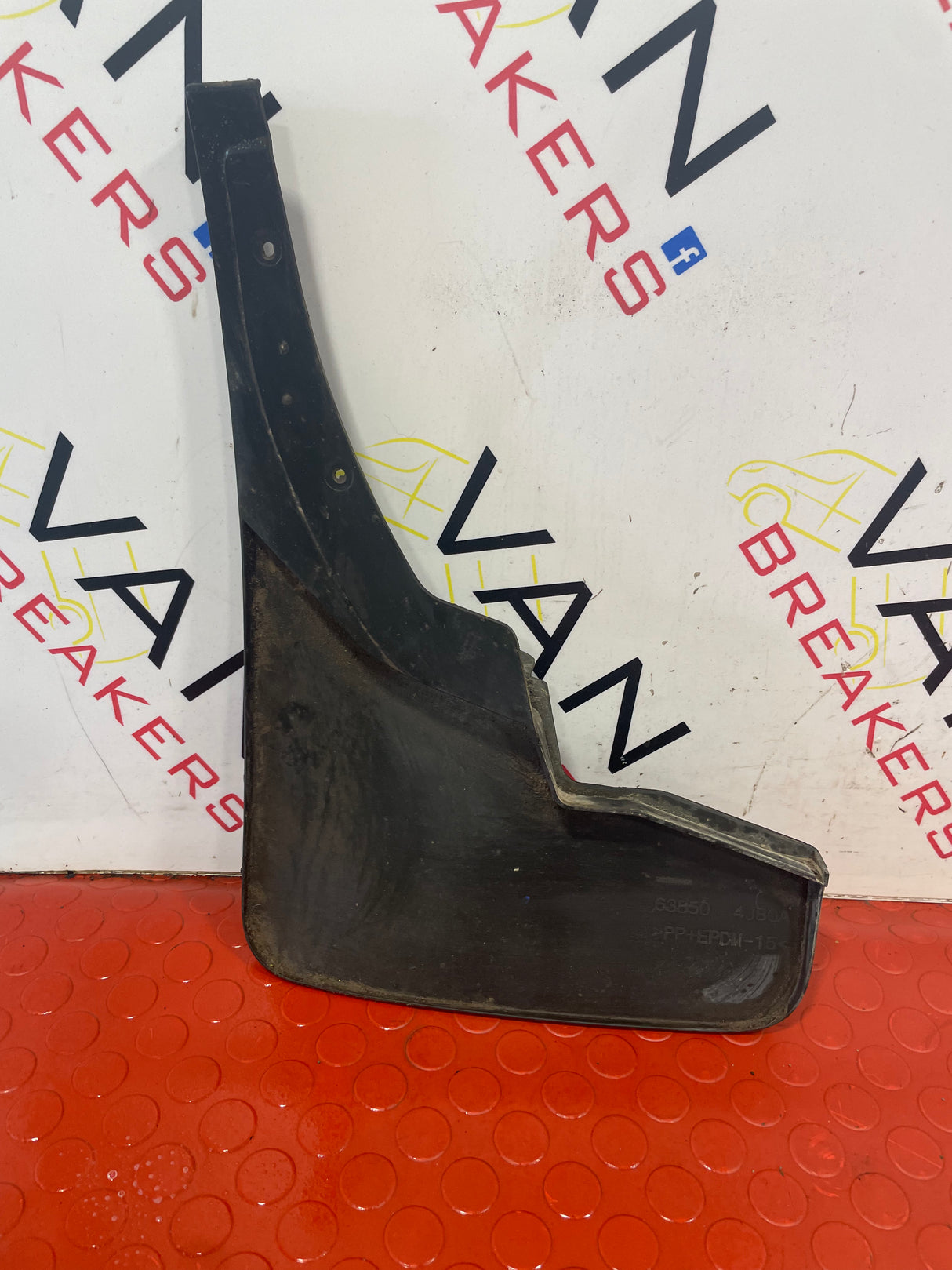 Nissan Navara D/S REAR MUD FLAP 2015-2024 P/N 638504JB0A