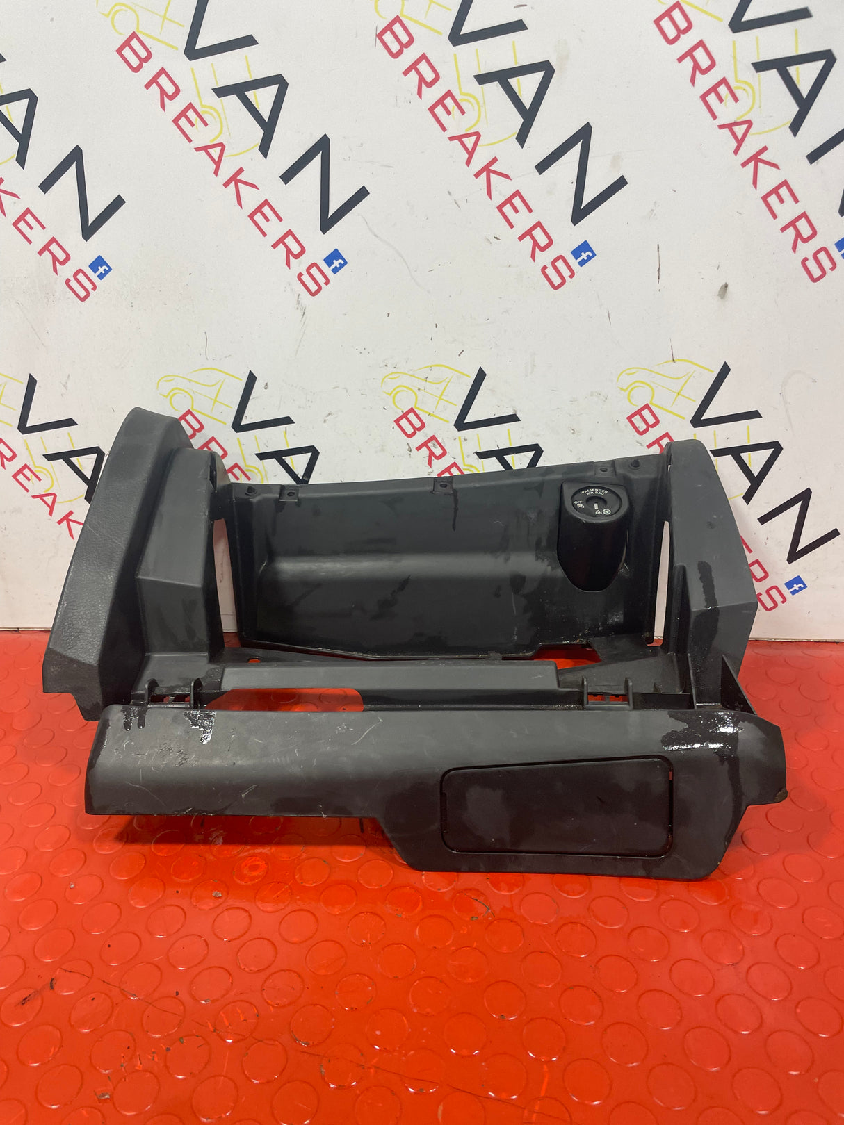 Nissan Navara GLOVE BOX HOUSING 2015-2024 P/N 681024KJ0A