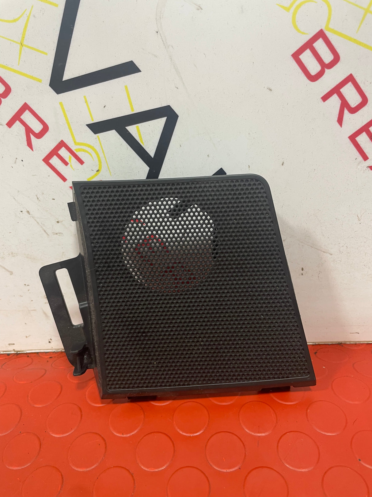 Nissan Navara D/S SIDE SPEAKER COVER 2015-2024 P/N 281764KJ0A