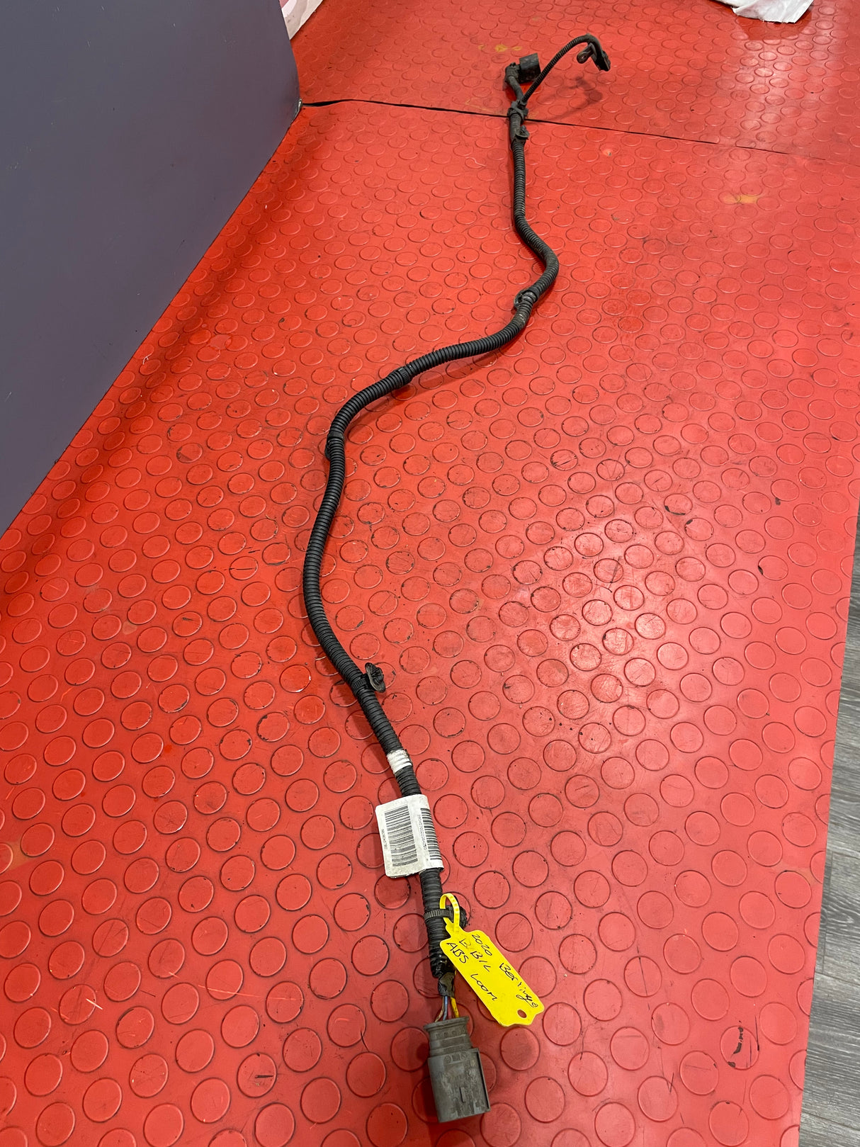 Peugeot Partner/Citroen Berlingo/Vauxhall Combo/Toyota Proace City REAR BRAKE ABS LOOM w/ SENSOR Passenger's Side 2019-2024 P/N 9828045780