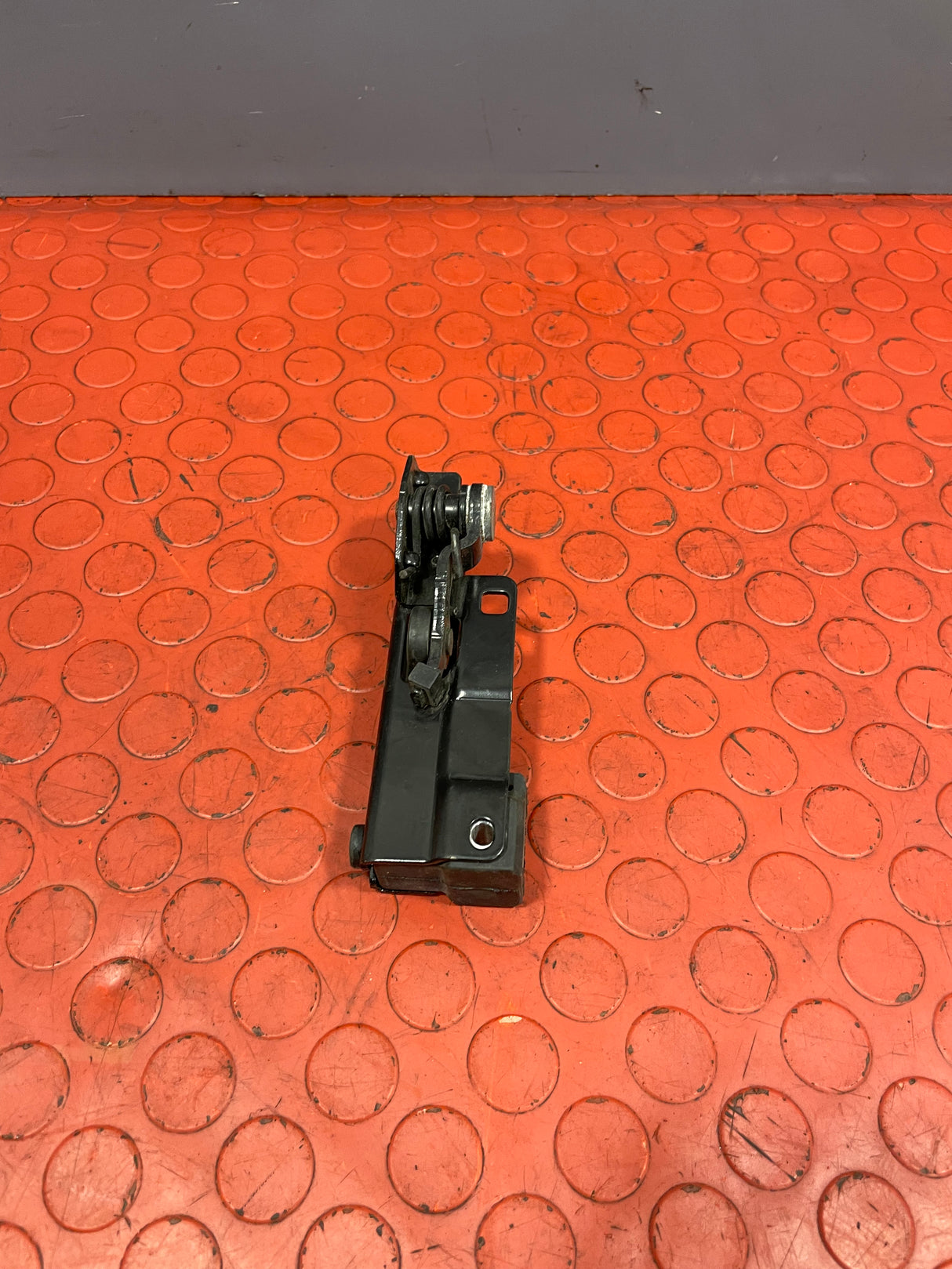 Citroen Berlingo/Peugeot Partner/Vauxhall Combo/Toyota ProAce City SLIDING DOOR RAIL passenger's Side P/N 9817813180