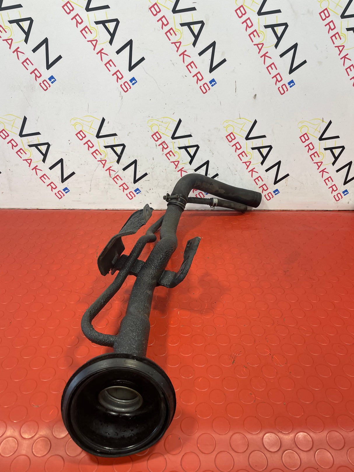 Nissan Navara  FUEL TANK FILLER PIPE 2.3L 2016-2020 P/N 172214KJ1A